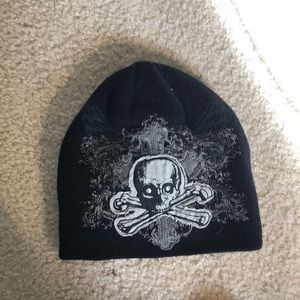 Skull black hat